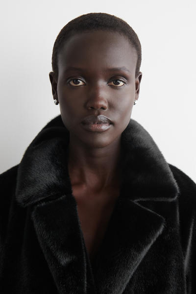 COS ミニハーフフープピアス