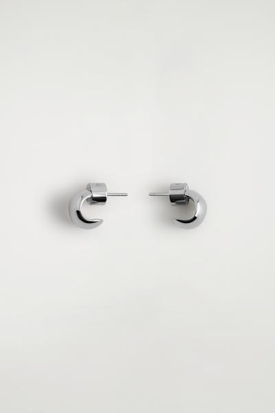 COS ミニハーフフープピアス