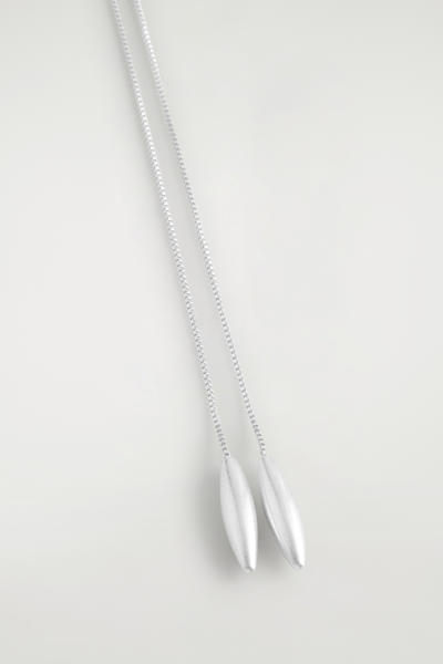 COS ボロネックレス