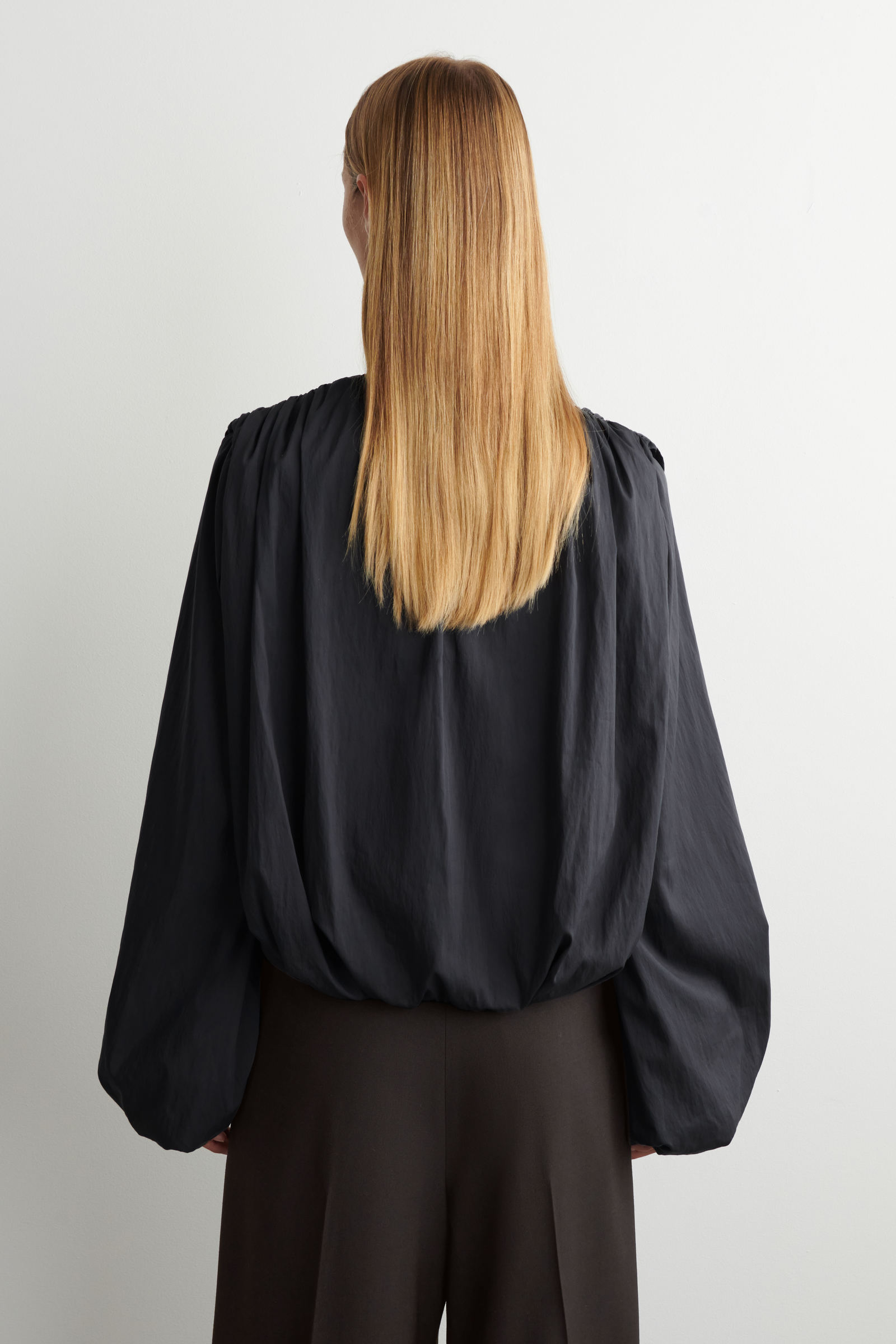 quui 2way gather blouse【black】 quui 2way gather blouse【black】 quui 2way gather blouse【black