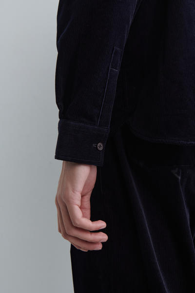 COS リラックス コーデュロイシャツ