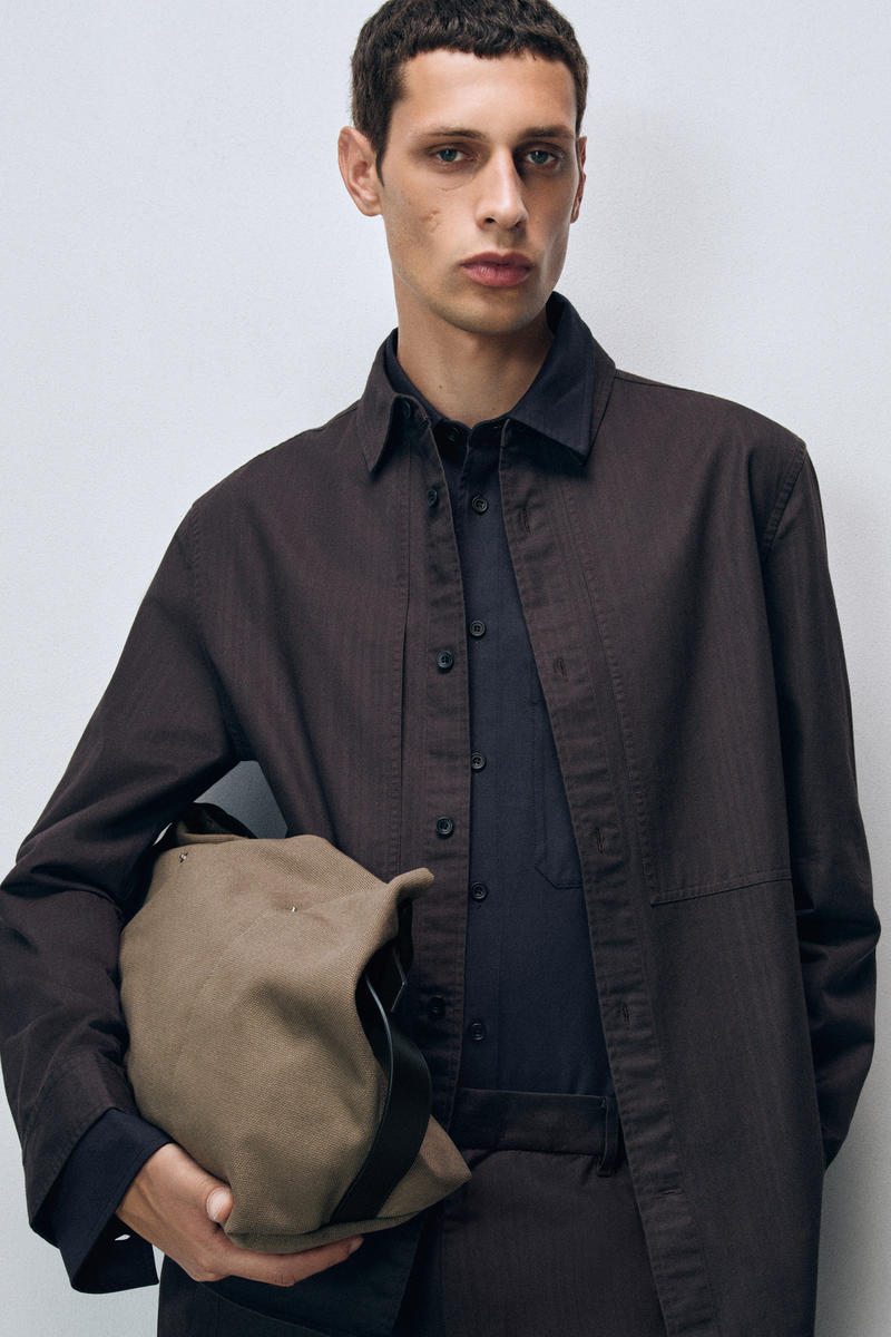 COS ポケット付き コットンシャツ