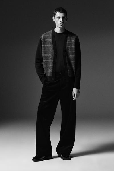 COS チェックウールVネックカーディガン