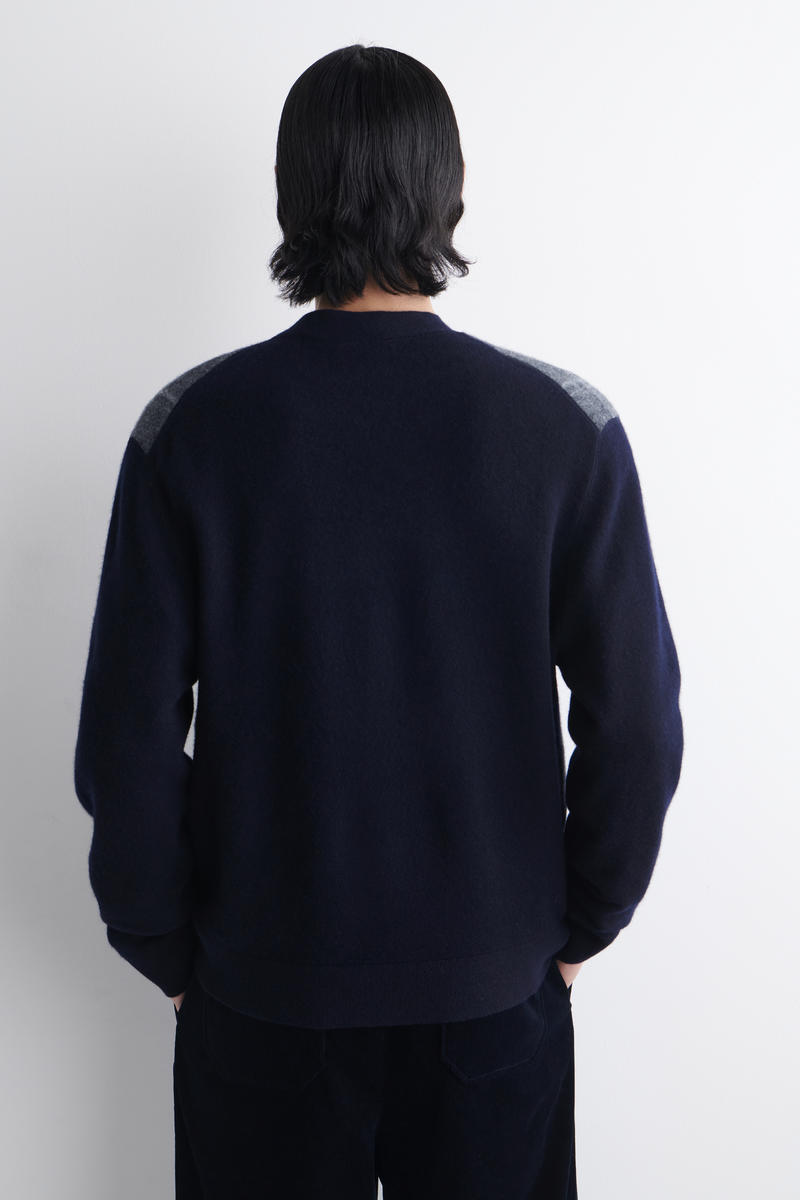 COS チェックウールVネックカーディガン