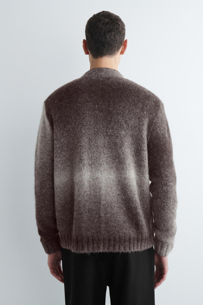 COS DEGRADEアルパカ混カーディガン