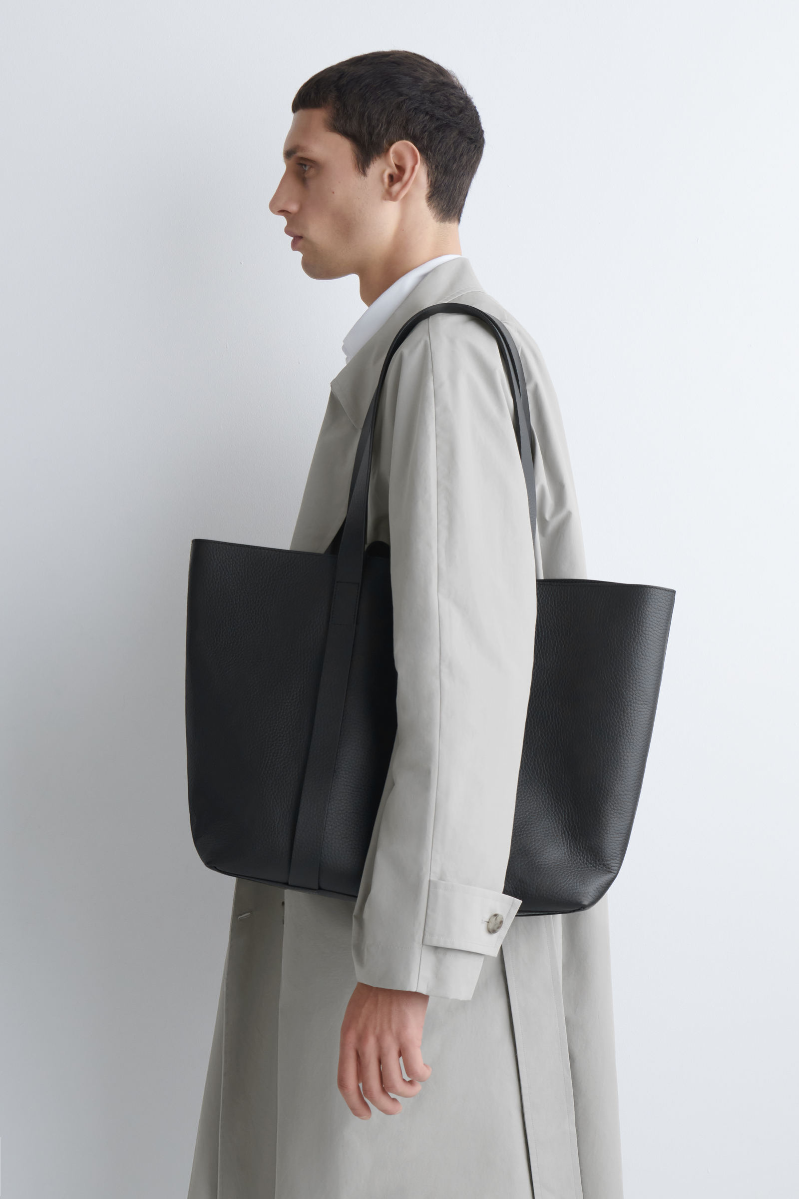 TABLEAU TOTE BAG - LEATHER TABLEAU トートバッグ - レザー ブラック