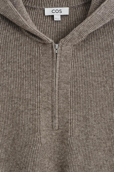 COS ニットメリノヤクジップアップフーディー