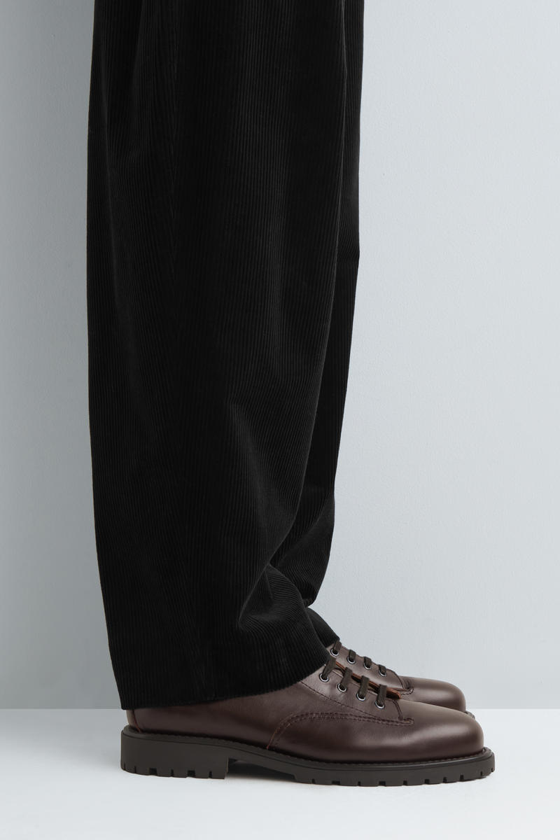 COS チャンキーレザーダービーシューズ