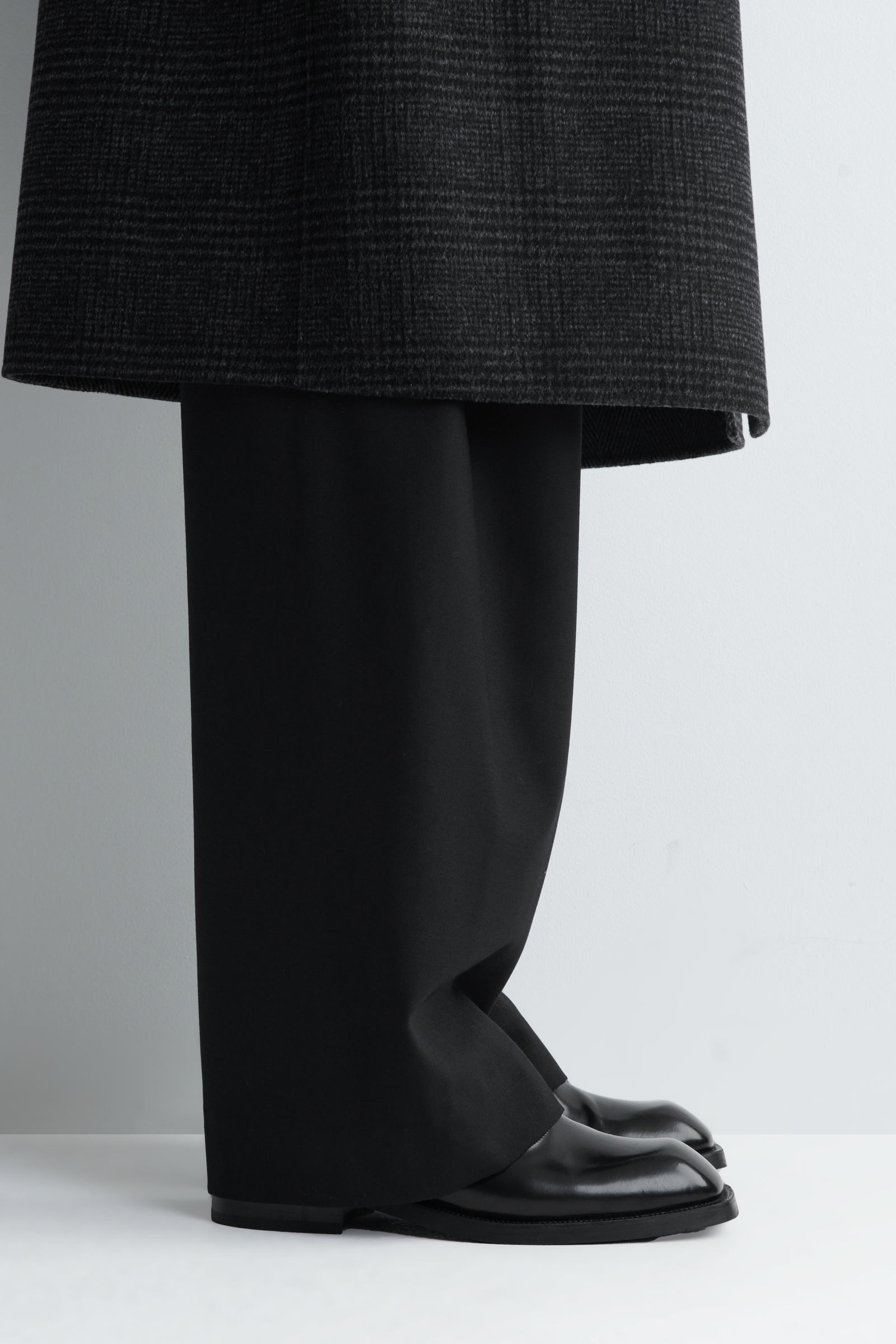 SQUARE-TOE LEATHER OXFORD SHOES スクエアトゥ レザー