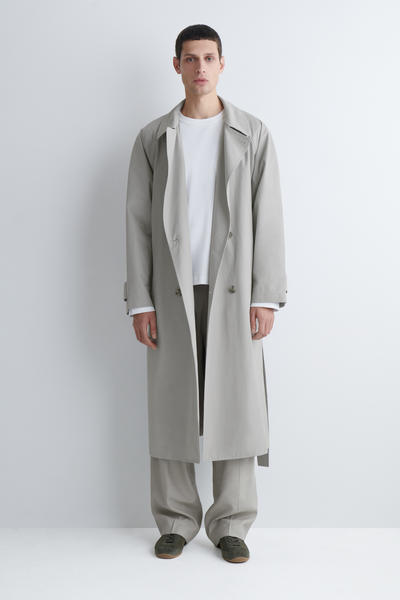 COS ヌバック＆スエード素材のスニーカー