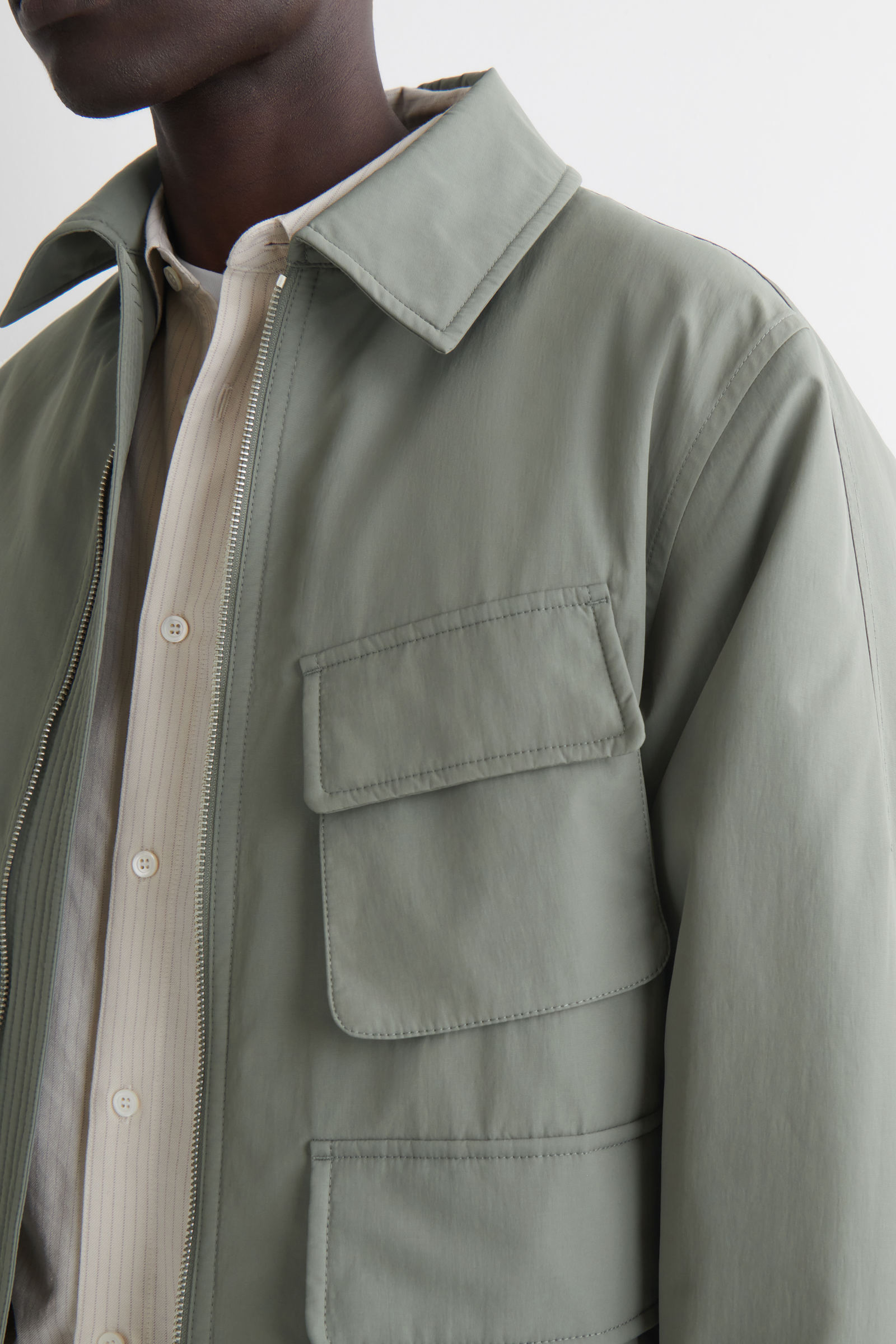 PADDED NYLON HARRINGTON JACKET パッド入りハリントンジャケット