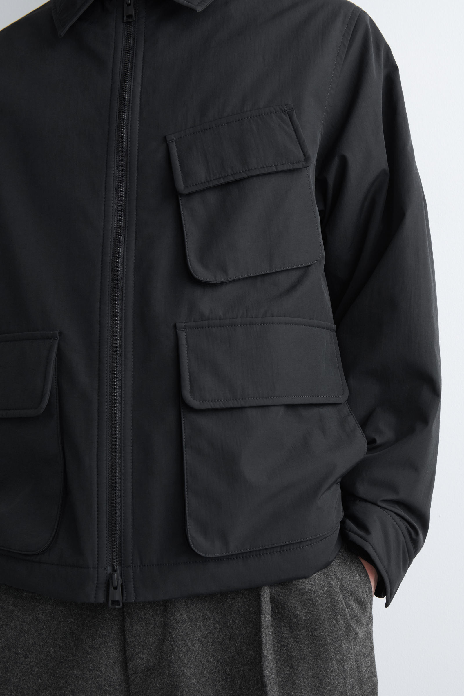 PADDED NYLON HARRINGTON JACKET パッド入りハリントンジャケット