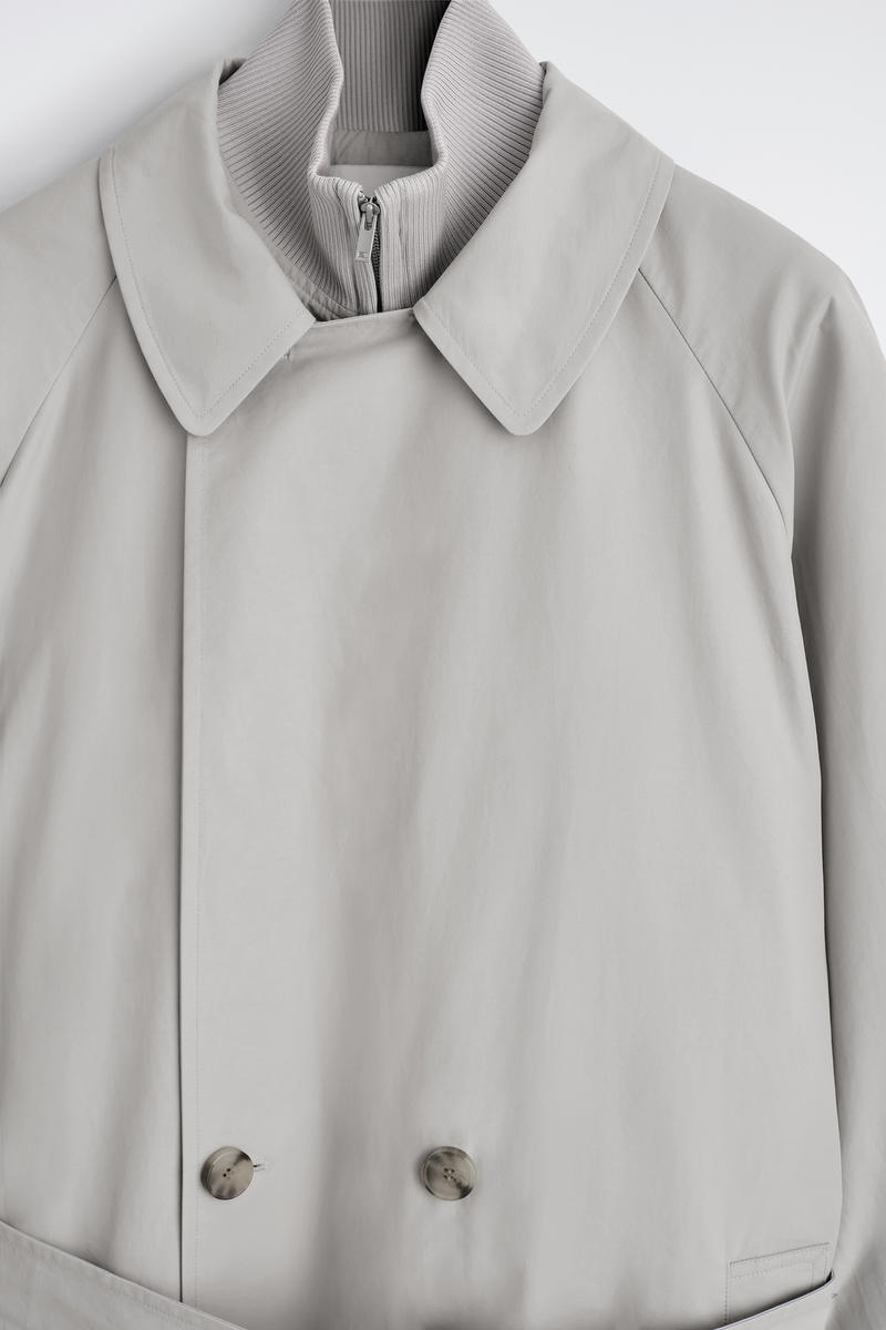 COS 2-IN-1撥水トレンチコート