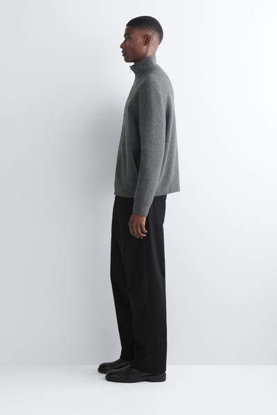 COS メリノウールジップアップトラックジャケット