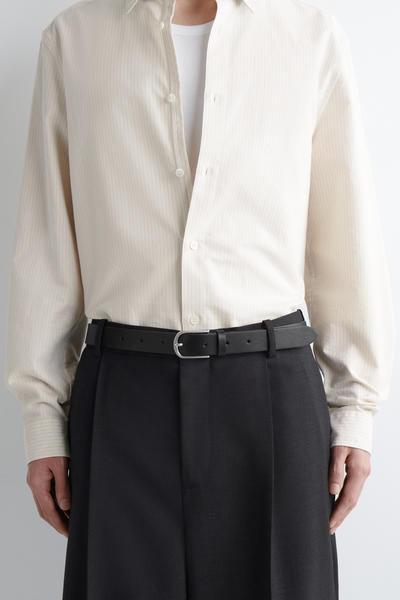 COS ラウンドバックルレザーベルト