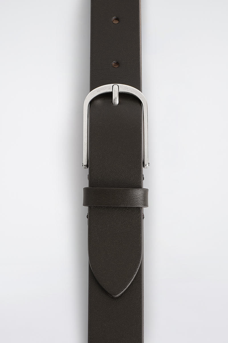 COS ラウンドバックルレザーベルト