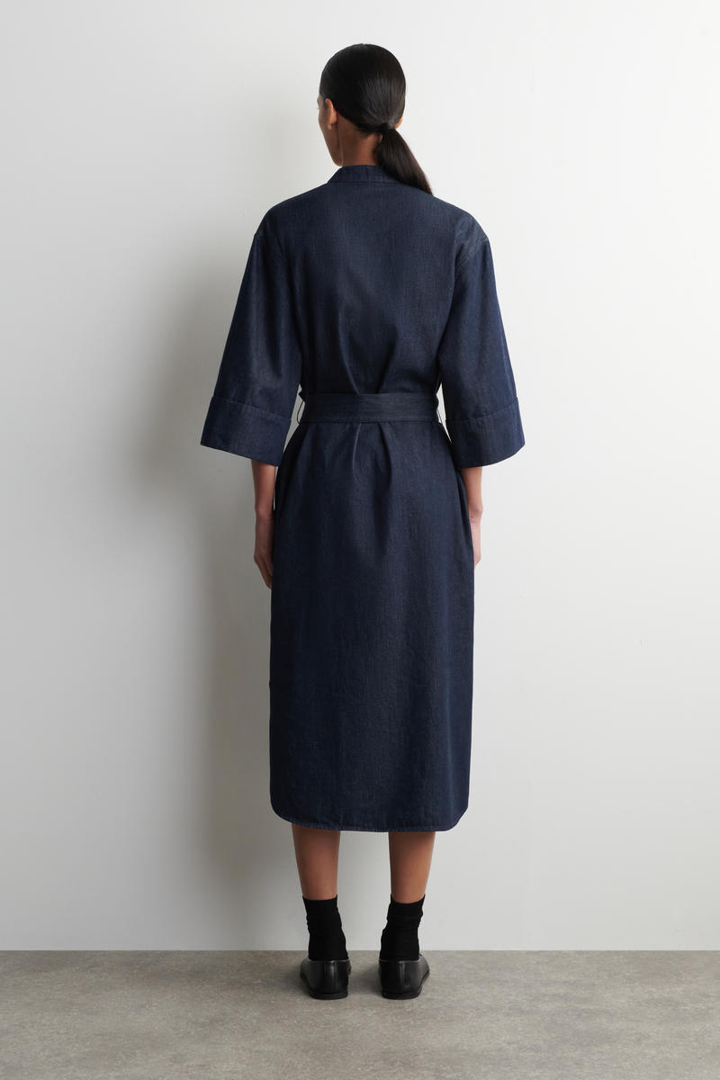 COS デニムユーティリティミディシャツドレス