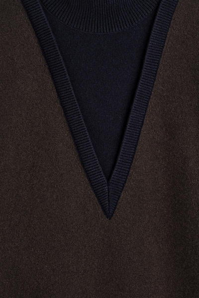 COS レイヤードメリノウールハイネックセーター