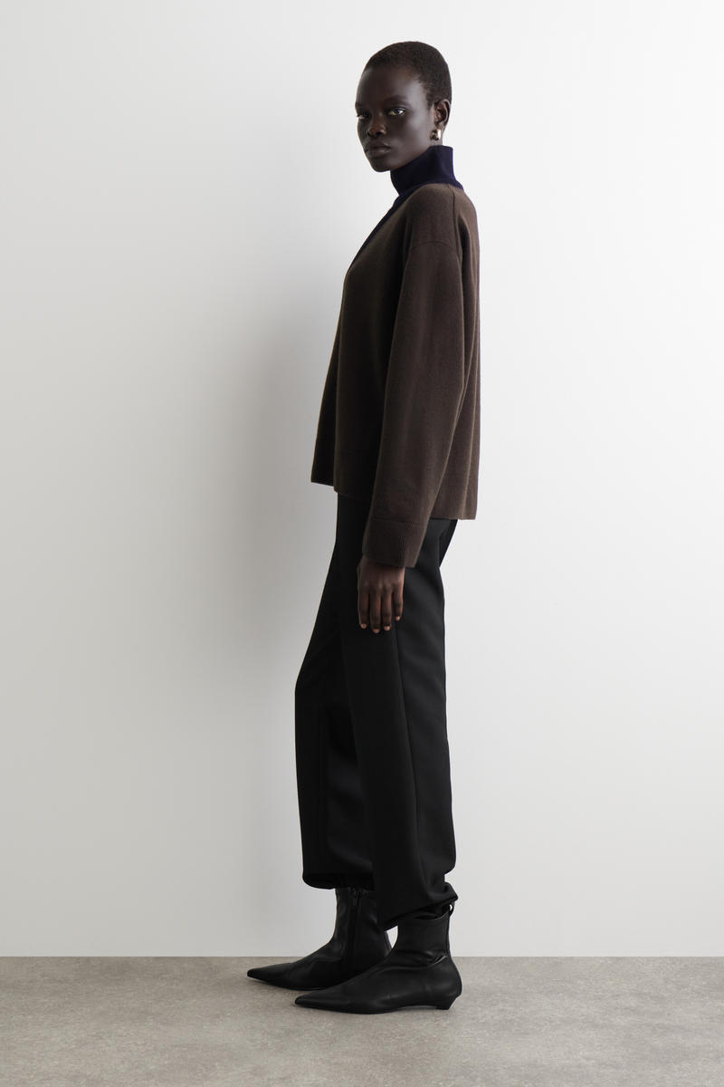 LAYERED MERINO WOOL HIGH-NECK JUMPER レイヤードメリノウール