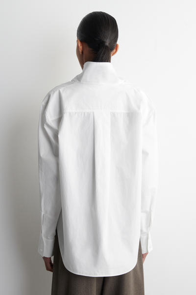 COS ファネルネック コットンシャツ