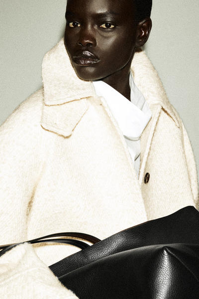 COS ファネルネック コットンシャツ