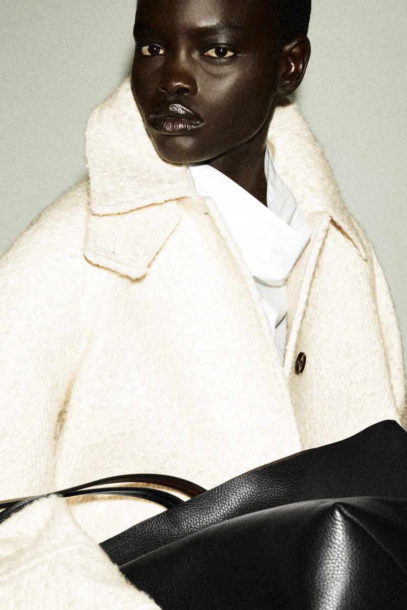 COS ファネルネック コットンシャツ