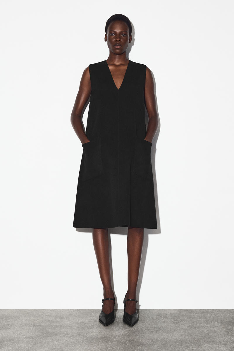 DOUBLE-FACED MERINO WOOL DRESS ダブルフェイスメリノウールドレス