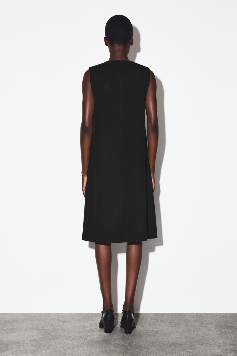 DOUBLE-FACED MERINO WOOL DRESS ダブルフェイスメリノウールドレス