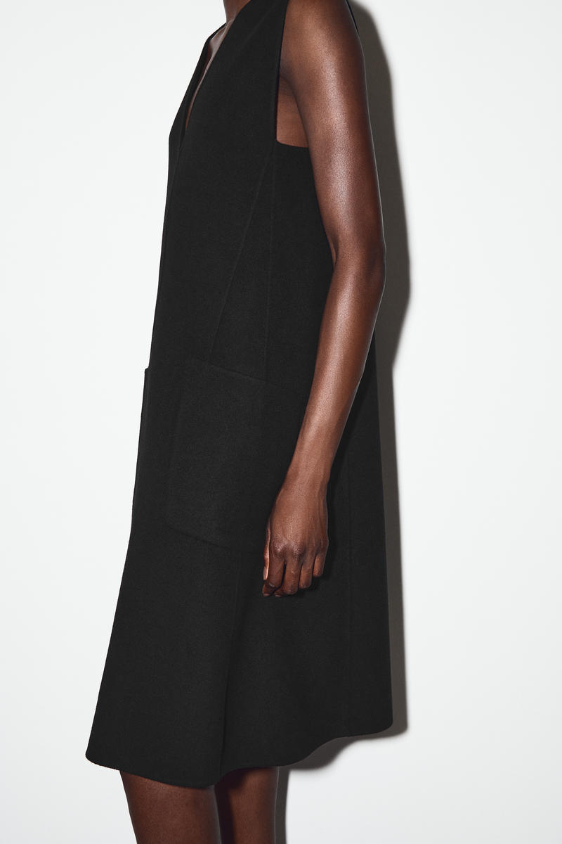 DOUBLE-FACED MERINO WOOL DRESS ダブルフェイスメリノウールドレス