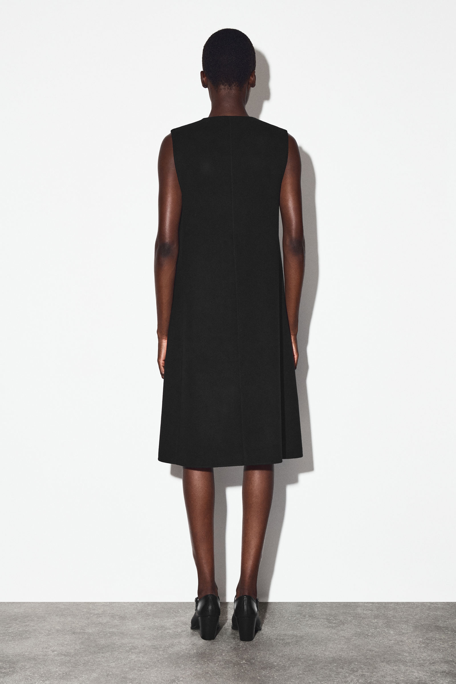 DOUBLE-FACED MERINO WOOL DRESS ダブルフェイスメリノウールドレス