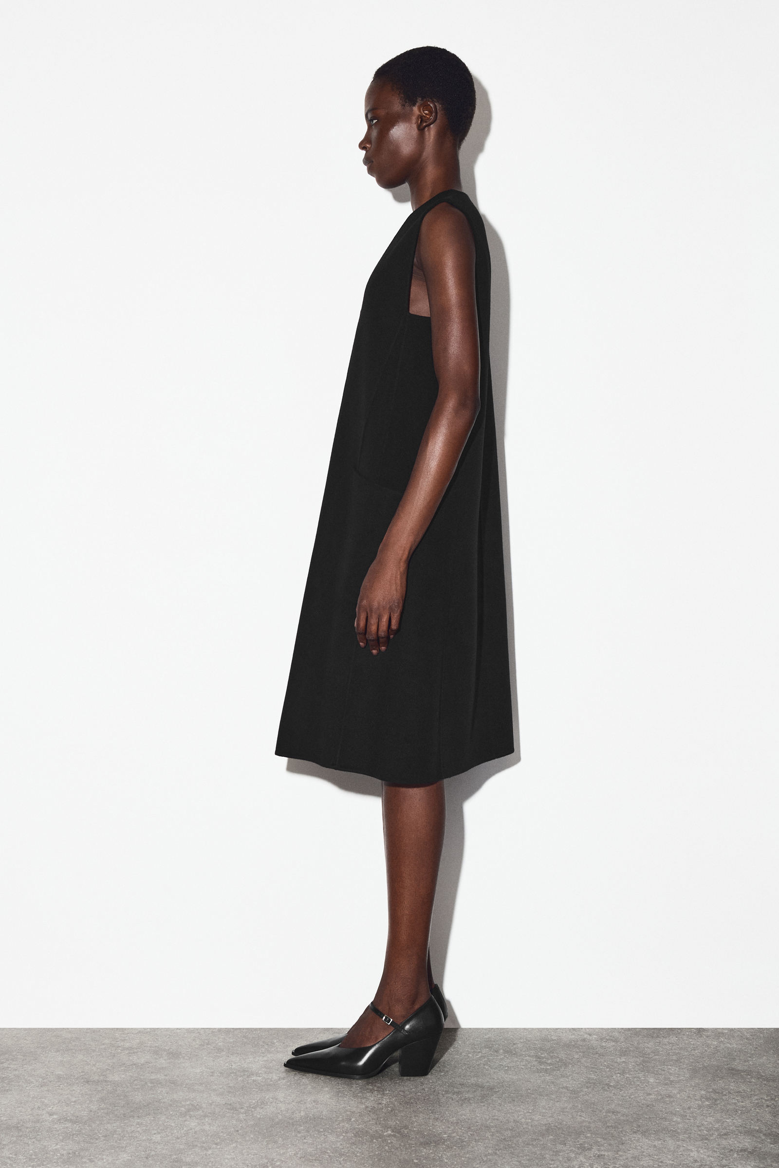 DOUBLE-FACED MERINO WOOL DRESS ダブルフェイスメリノウールドレス