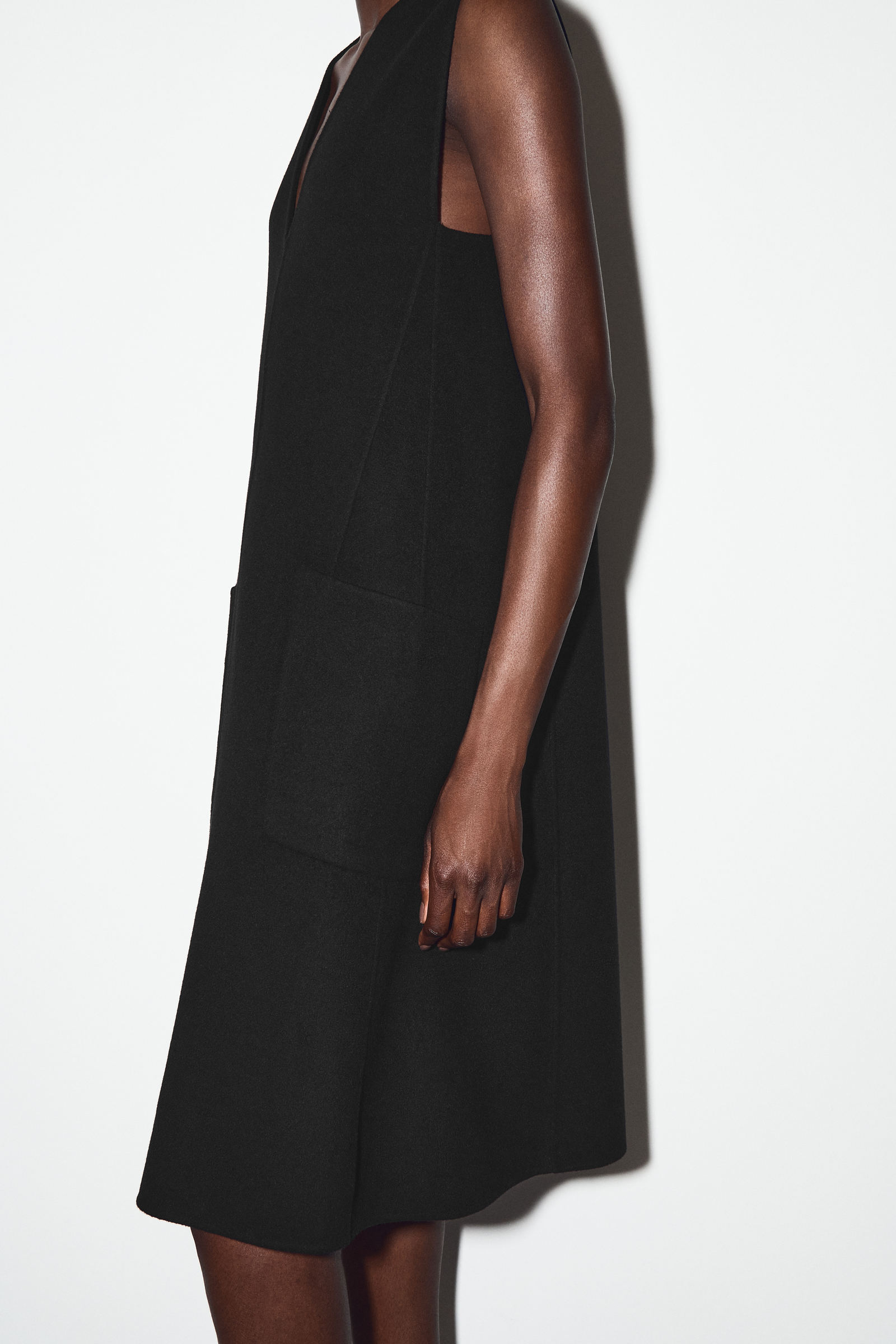 DOUBLE-FACED MERINO WOOL DRESS ダブルフェイスメリノウールドレス