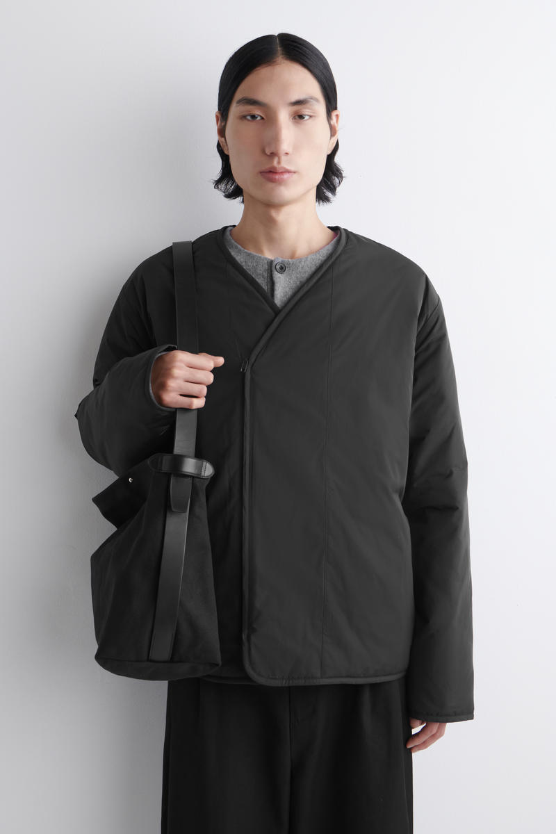 COS ユーティリティ メッセンジャーバッグ - キャンバス素材