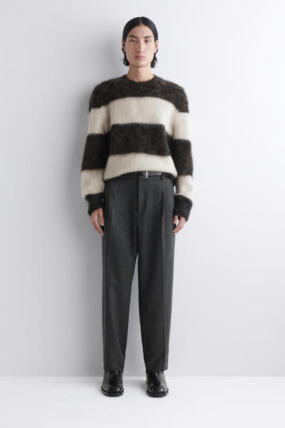 COS カラーブロックモヘアクルーネックセーター