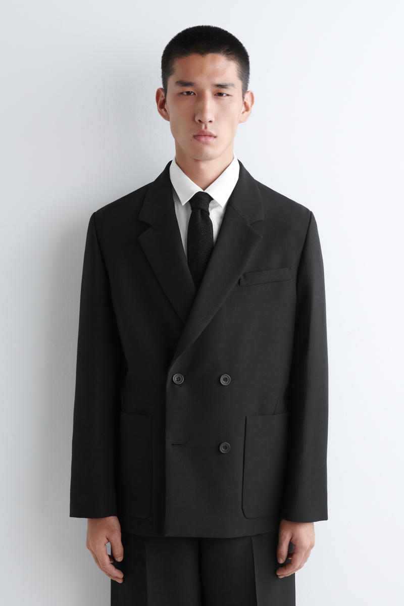 COS スパークリーニットメリノウールタイ