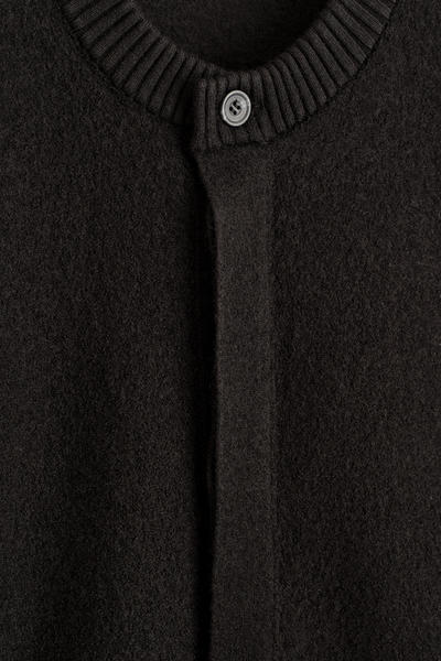 COS ボイルドウールクルーネックカーディガン