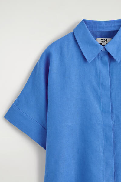 COS オーバーサイズ半袖リネンシャツ
