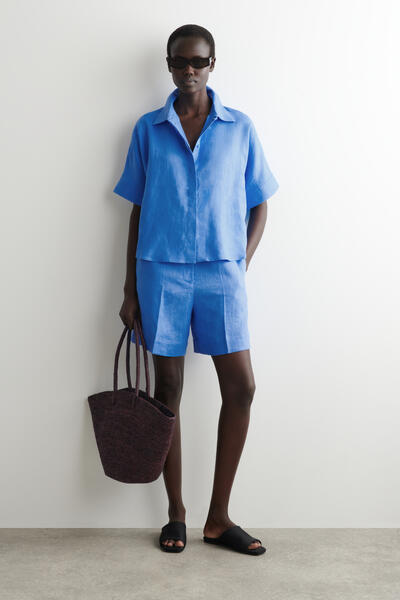 COS オーバーサイズ半袖リネンシャツ