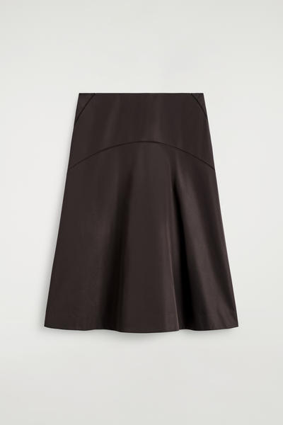 COS 刺繍入りコットンミディスカート