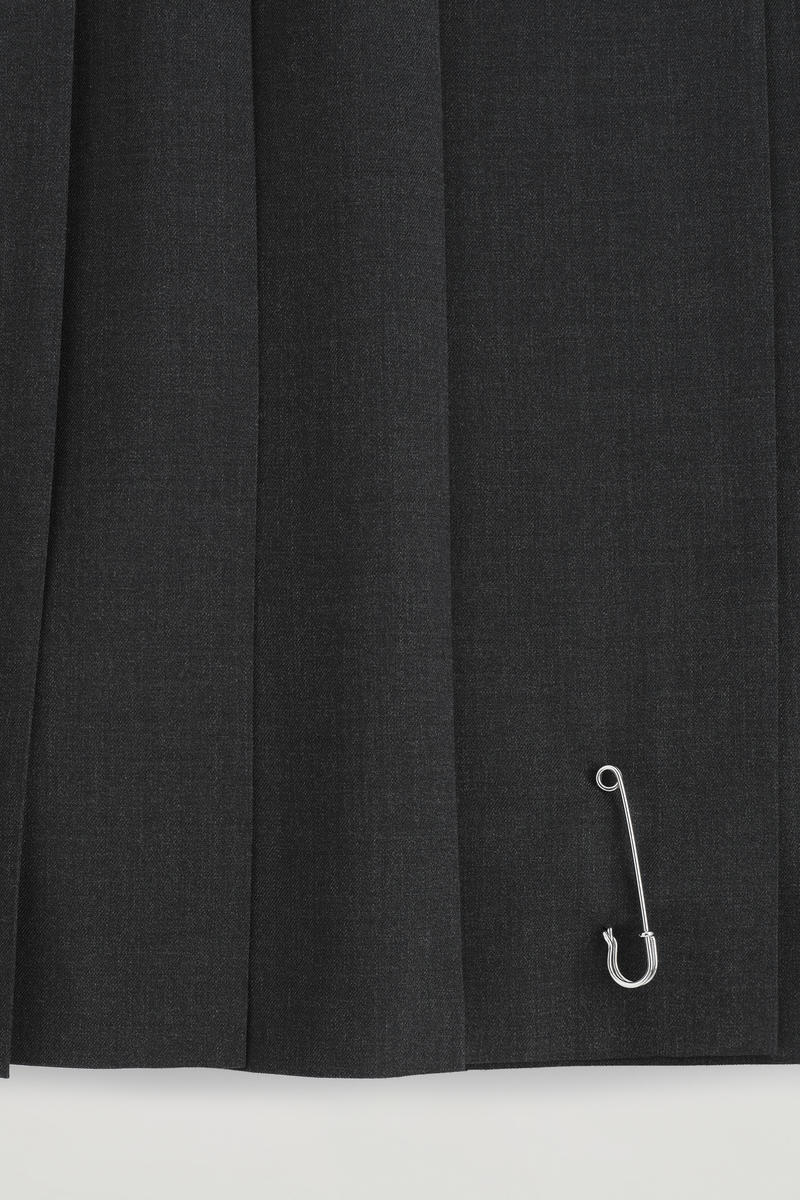 COS ベルト付き ウール混ミニキルト