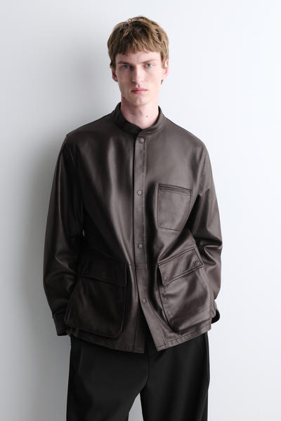COS 光沢仕上げ ナッパレザージャケット