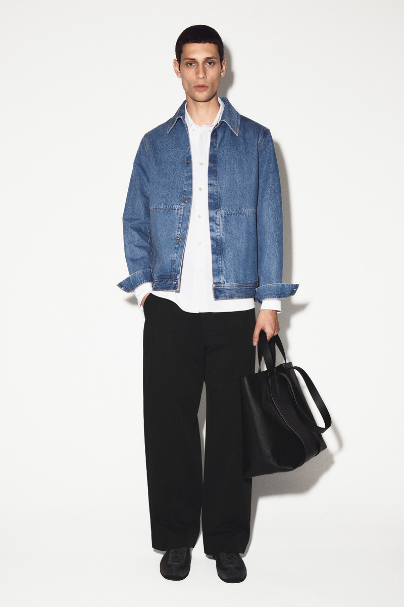 COS ミニマルデニムジャケット