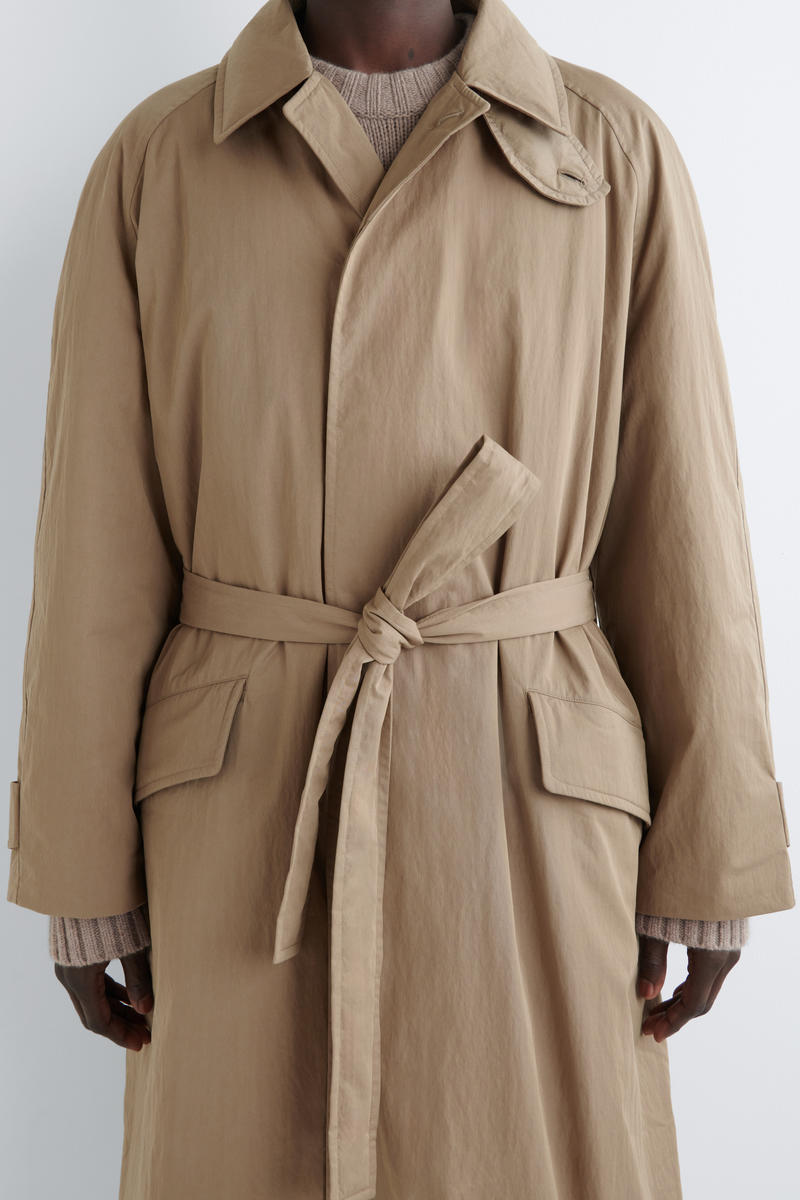 COS コート　ファンネルネックウールコート PADDED BELTED FUNNEL-NECK COAT パデッドベルト付きファンネル