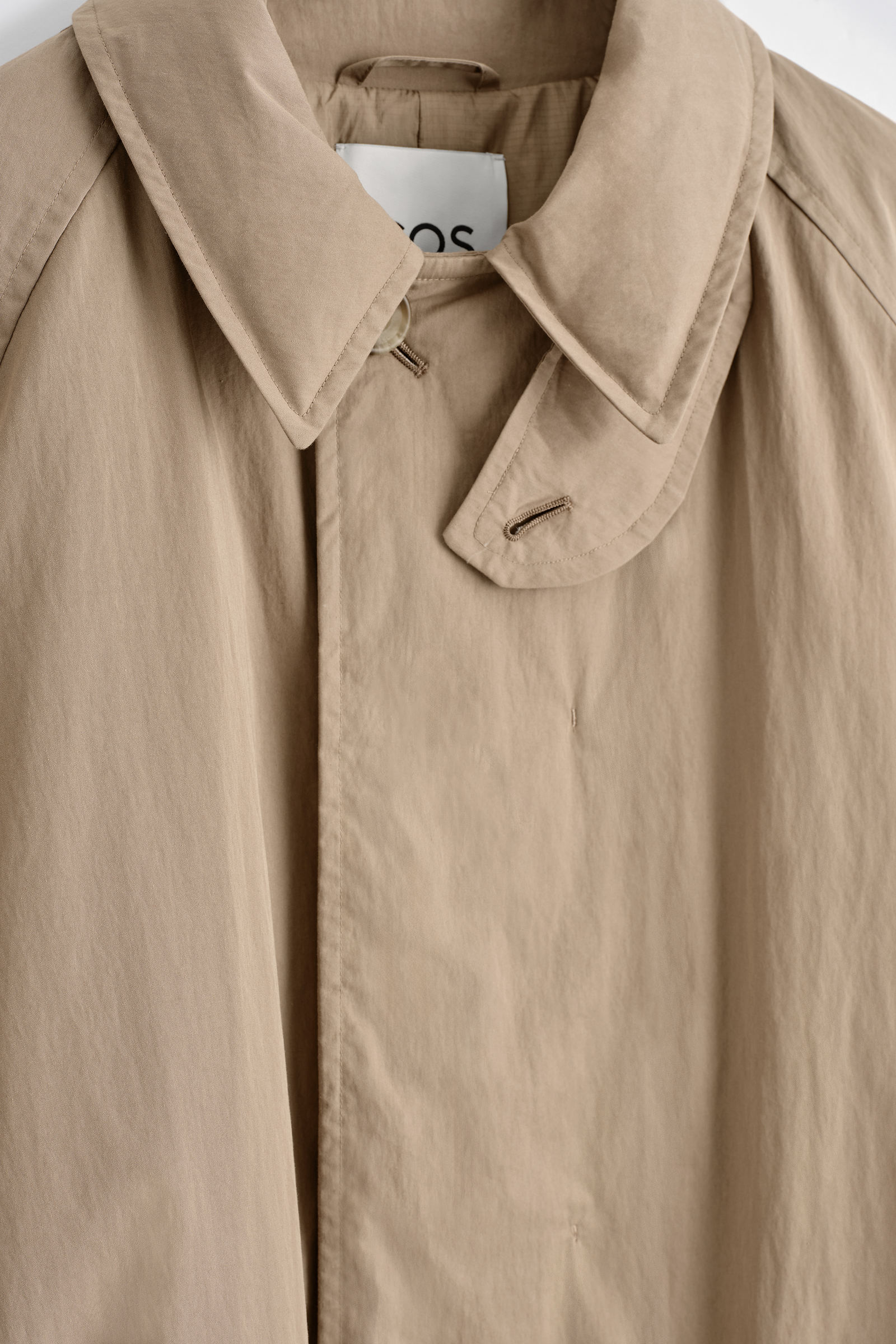 PADDED BELTED FUNNEL-NECK COAT パデッドベルト付きファンネル