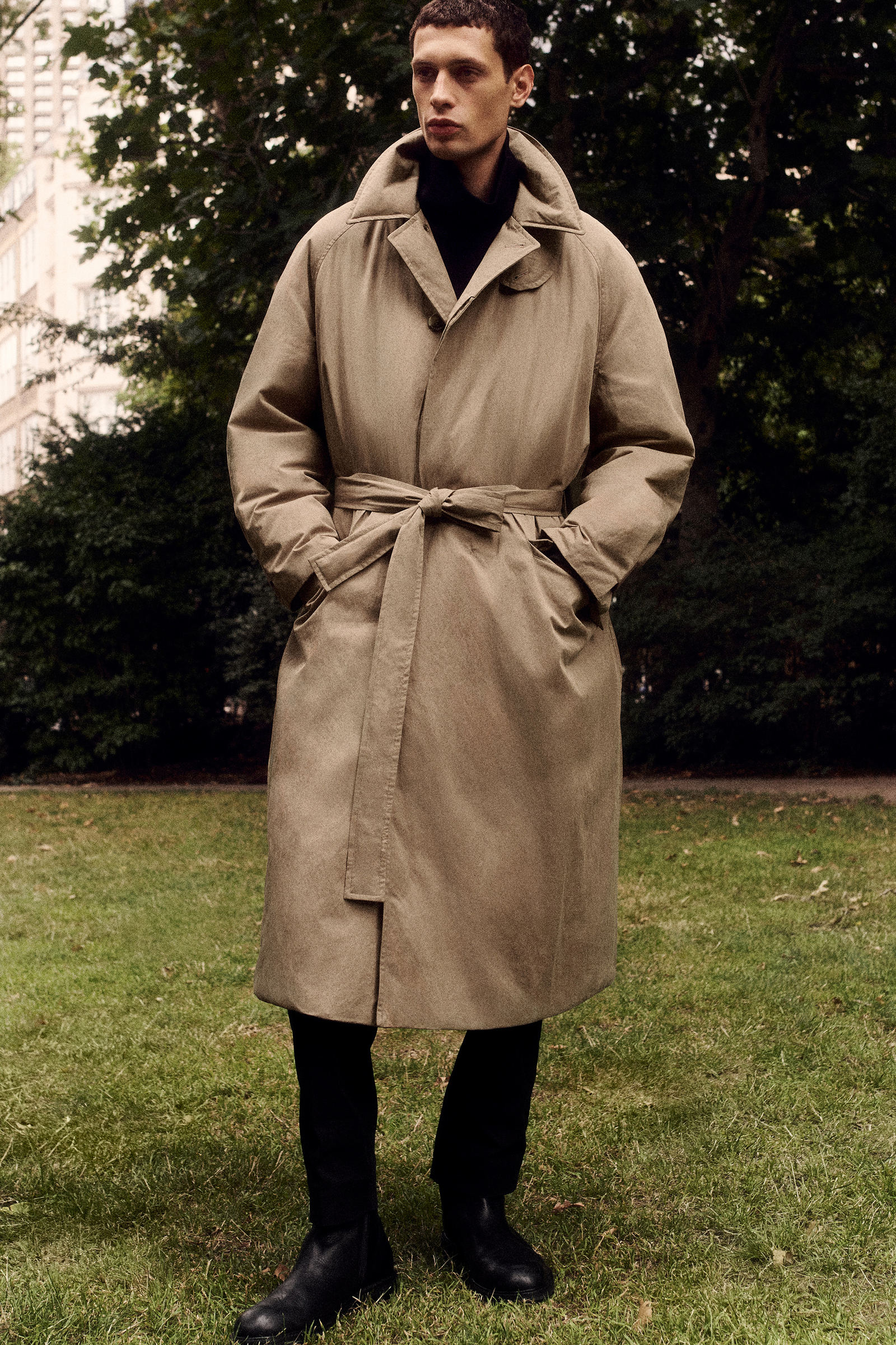 COS コート　ファンネルネックウールコート THE FUNNEL-NECK SHEARLING COAT ファンネルネックシアリングコート