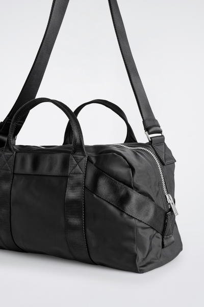 COS スポーツダッフルバッグ - ナイロン