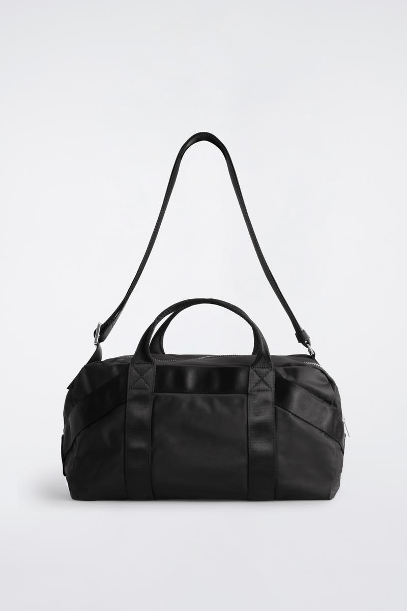 COS スポーツダッフルバッグ - ナイロン