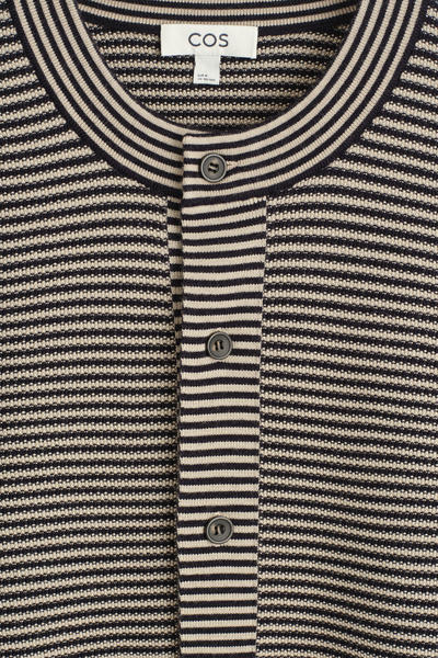 COS ストライプメリノウールカーディガン