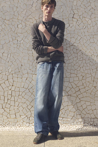 COS ストライプメリノウールカーディガン