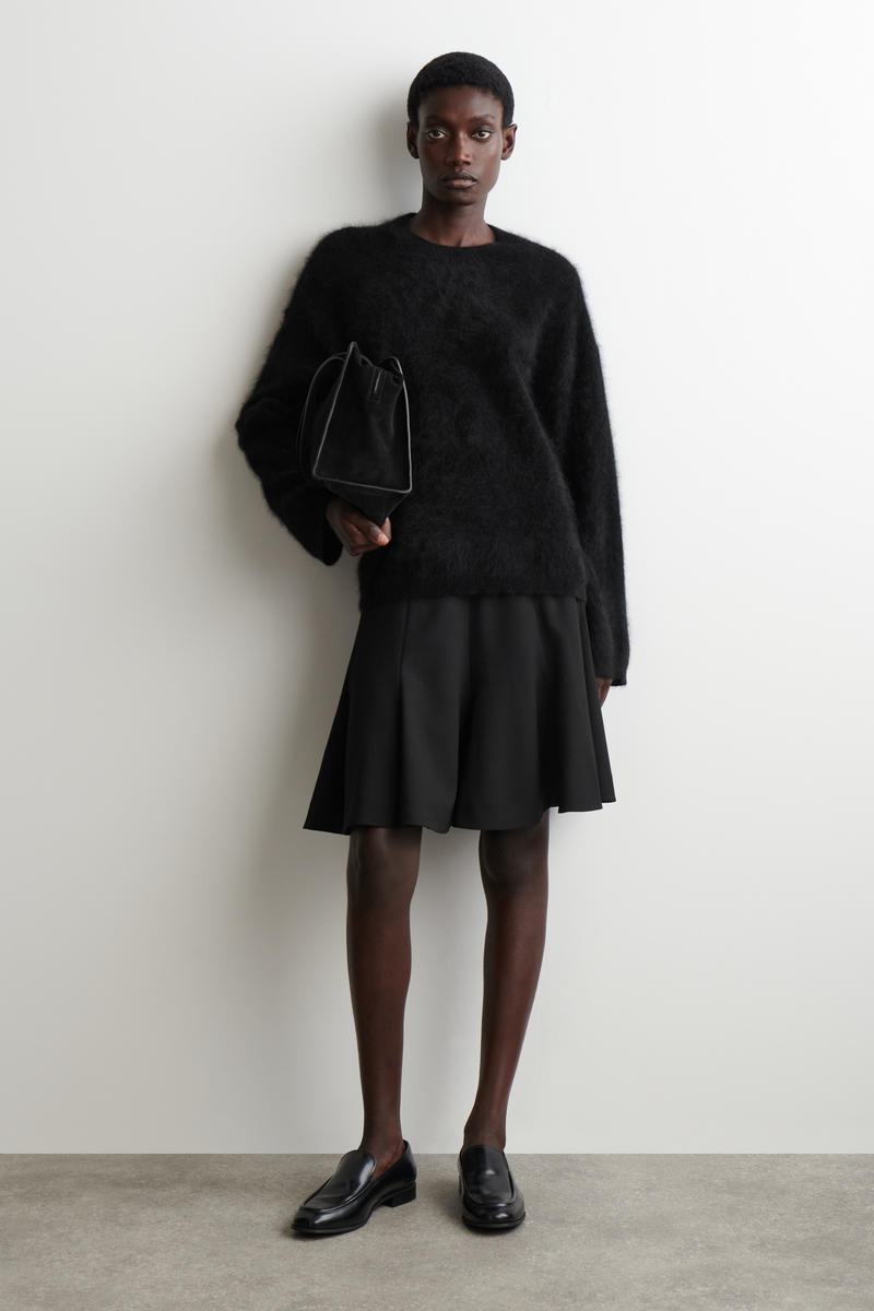 COS フレアミニスカート